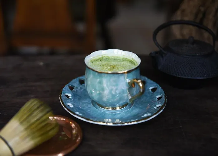 Banya Huaikhwang بيت شباب *