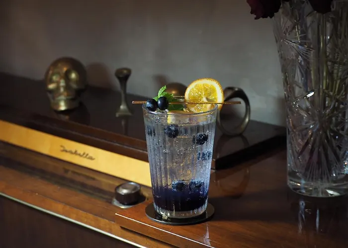 بيت شباب Banya Huaikhwang بانكوك